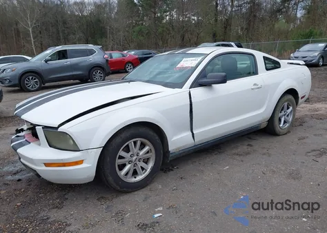 2006 Ford Mustang V6 из США, поврежденный, VIN 1ZVFT80N365108164